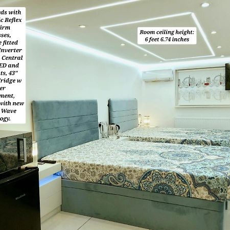 Air Conditioned Modern Double Bed Room With Private Attached Bathroom - Free Parking - Near London Heathrow Airport & Southall Broadway Eksteriør bilde