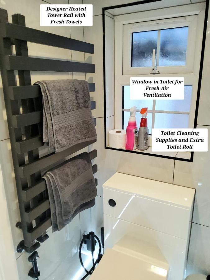 Air Conditioned Modern Double Bed Room With Private Attached Bathroom - Free Parking - Near London Heathrow Airport & Southall Broadway Eksteriør bilde