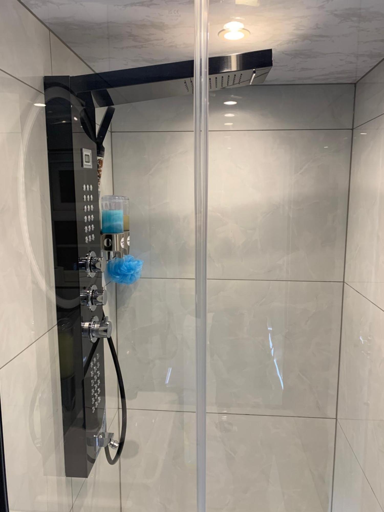 Air Conditioned Modern Double Bed Room With Private Attached Bathroom - Free Parking - Near London Heathrow Airport & Southall Broadway Eksteriør bilde